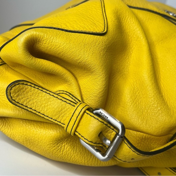 MCM Yellow Leather Silver Studded Zip Satchel/Handbag!! RARE!! ☀️💛 - Picture 7 of 16